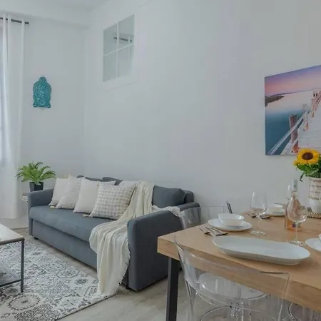 Heart Of Old Nice,2 Bedrooms, 5min From The Sea,ac Daire Nice
