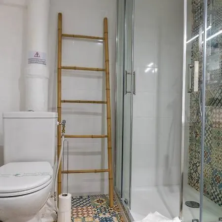 Heart Of Old Nice,2 Bedrooms, 5min From The Sea,ac Daire