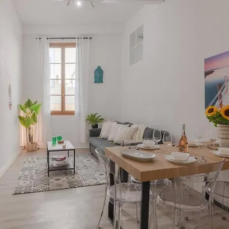 Heart Of Old Nice,2 Bedrooms, 5min From The Sea,ac
