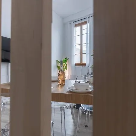 Daire Heart Of Old Nice,2 Bedrooms, 5min From The Sea,ac